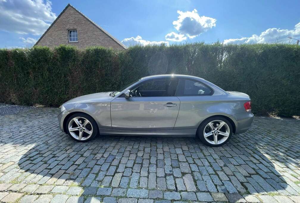 BMW 120i