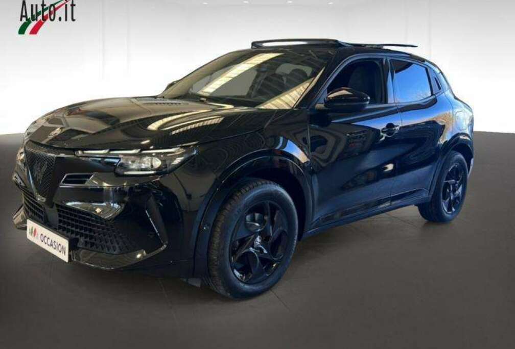 Alfa Romeo 1.2 Turbo Hybrid Ibrida toit ouvrant