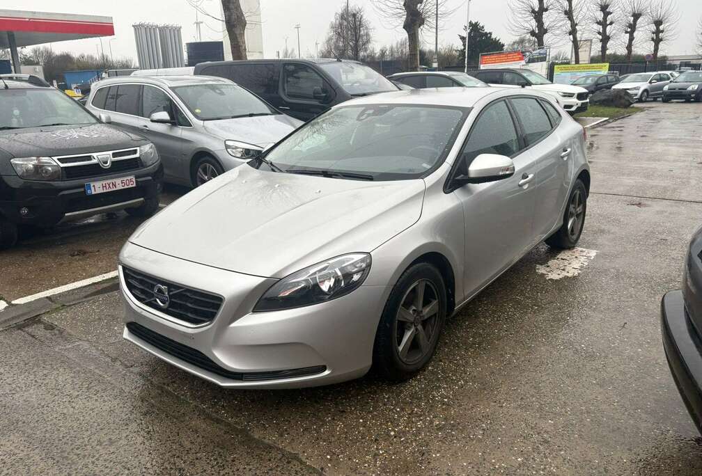 Volvo 1.6 D2 Momentum/BJ. 2013/KM.158.500