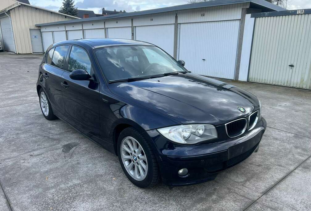 BMW 118iA