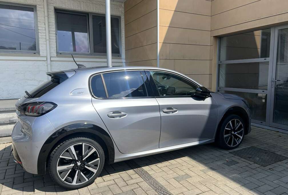 Peugeot 1.2i PureTech GT