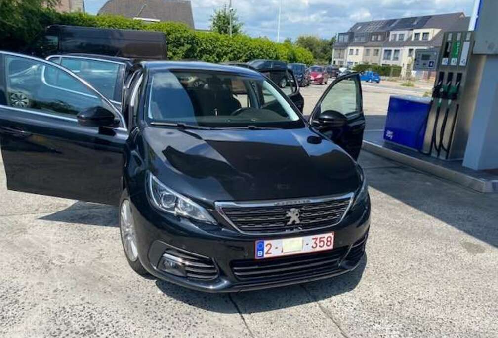 Peugeot 308 1.2 PureTech Allure (EU6.2)