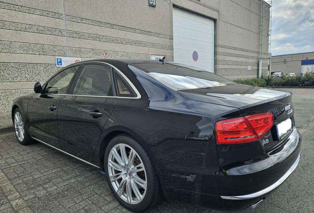 Audi 4.2 TDi V8 Quattro / Audi exclusive interieur / Full full option