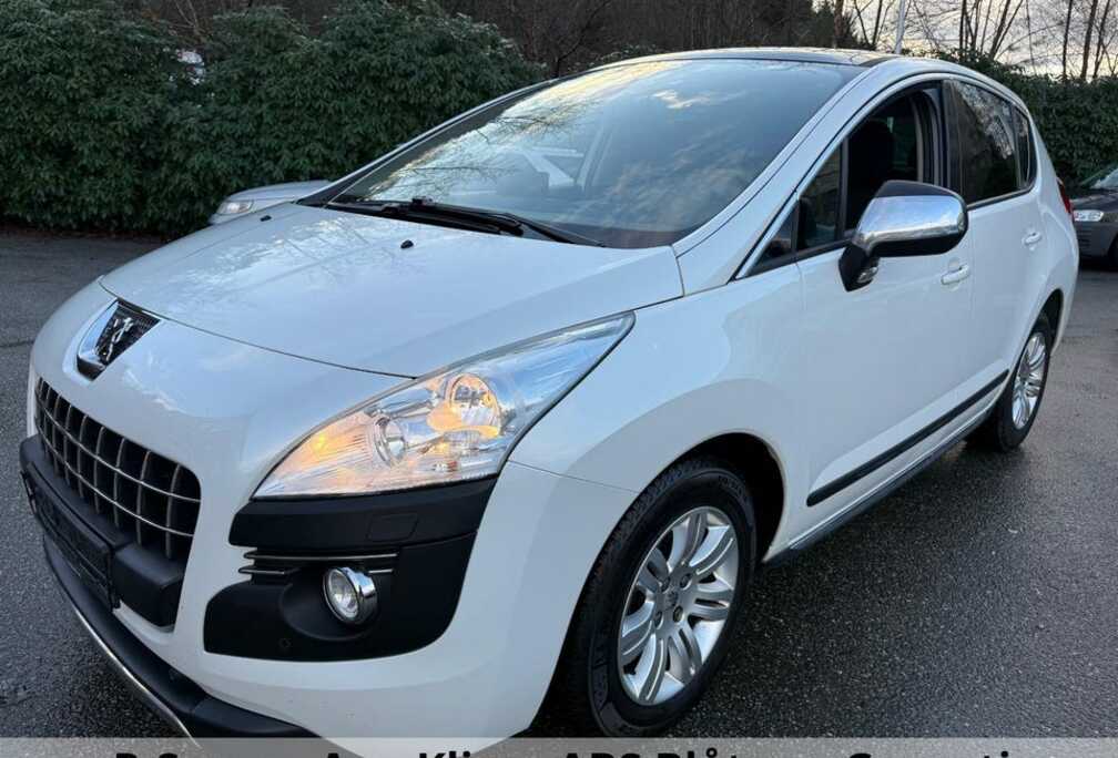Peugeot 3008 PREMIUM 1.6e-HDI 