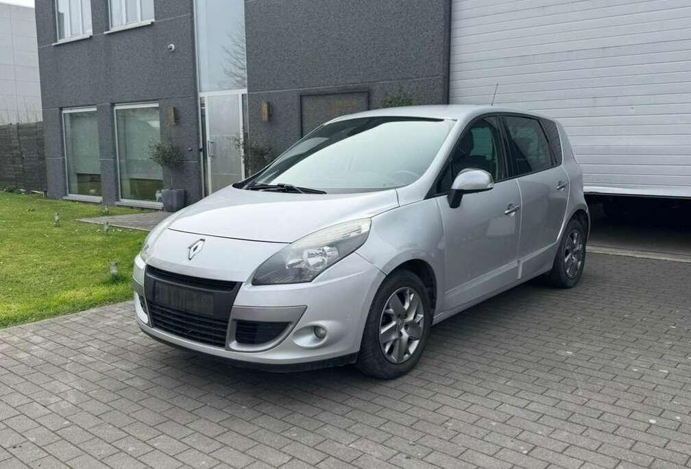 Renault Scenic 1.5 dCi Silver Edition FAP