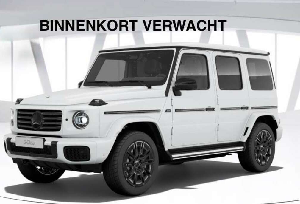 Mercedes-Benz Edition One  FULL OPTION  Magno  Rear Entertainment System