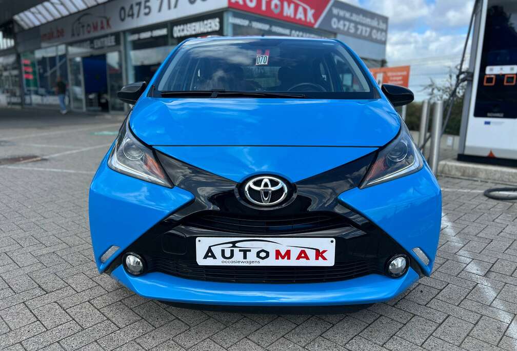 Toyota Aygo 1.0i VVT-i x-play M/M