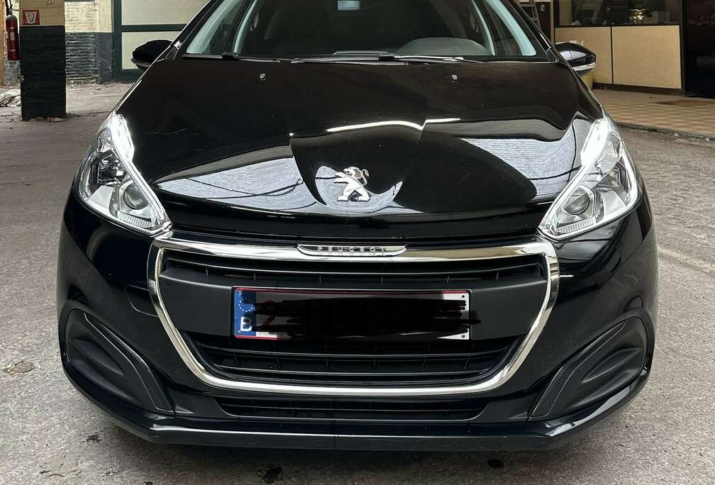 Peugeot Peugeot 208 - Benzine