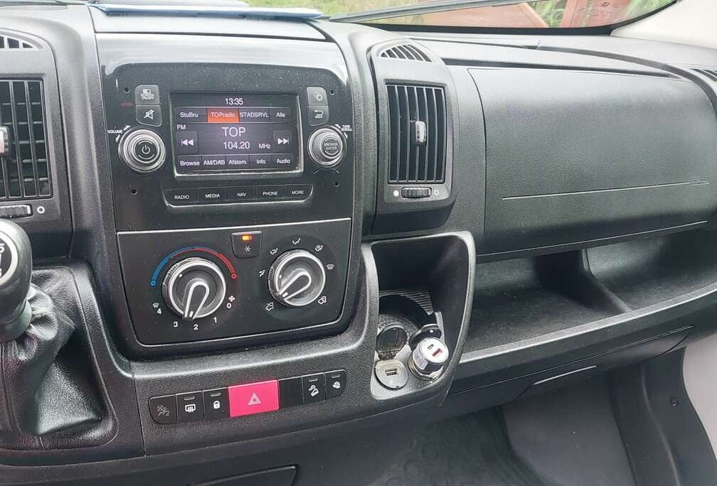 Peugeot Boxer HDi 335 L3