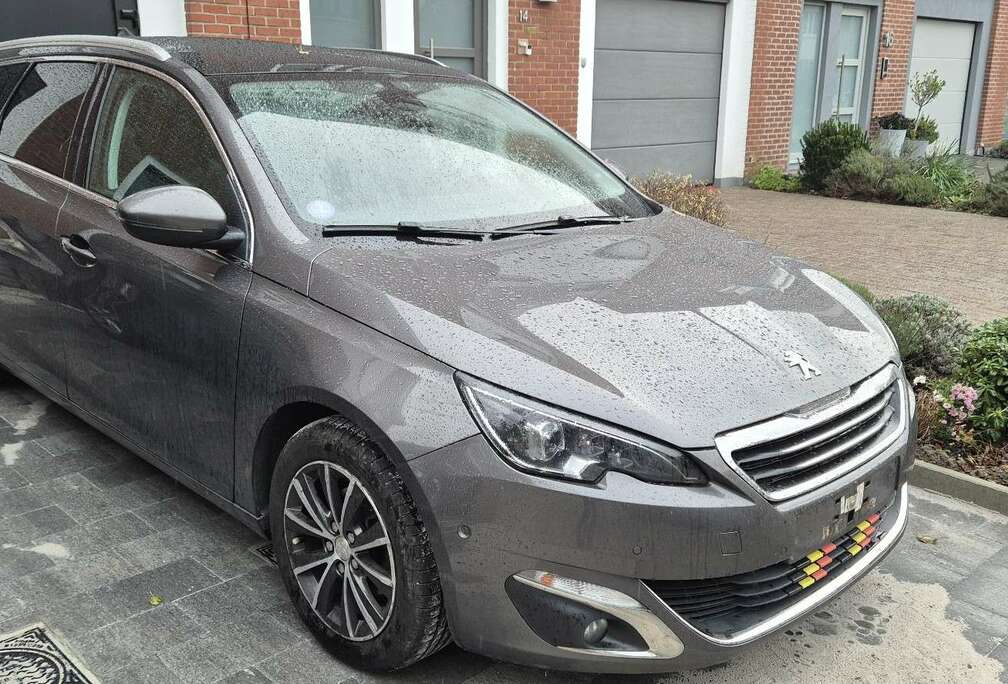 Peugeot SW PureTech 130 Stop & Start Allure