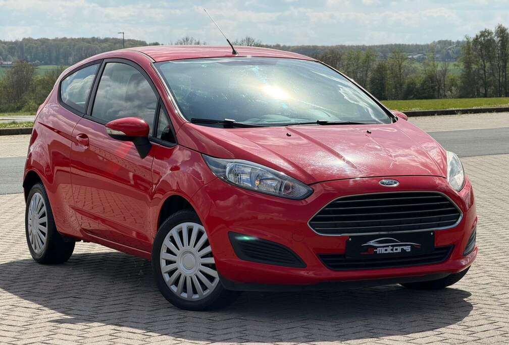 Ford 1.25i  ROULE PARFAITEMENT