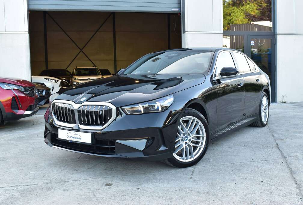 BMW 83.9 kW eDrive40 *New Car*