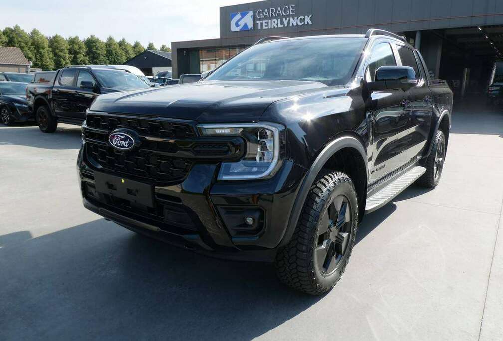 Ford 2.3 i PHEV 281pk WILDTRAK Black Edition 4x4 Full Option Stock (69012)