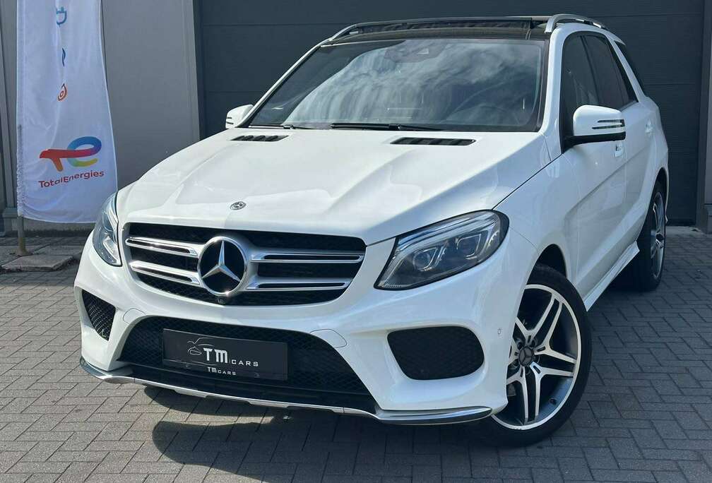 Mercedes-Benz AMG/PANO DAK/360° CAMERA/WEGKLAPBARE TREKHAAK