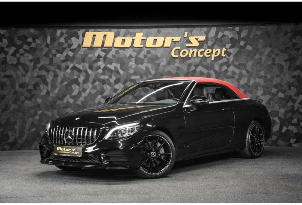 Mercedes-Benz 4 MATIC Cabriolet AMG Line