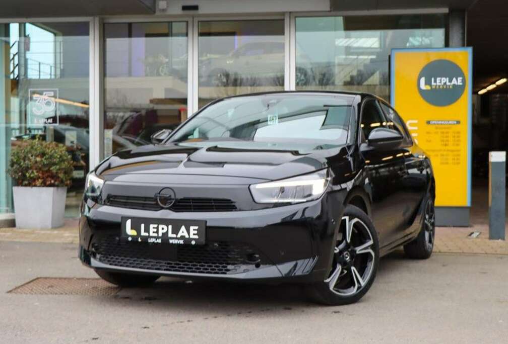 Opel GS 1.2 75PK MT5NAVICAMERADODEHOEK2 JAAR GARANT