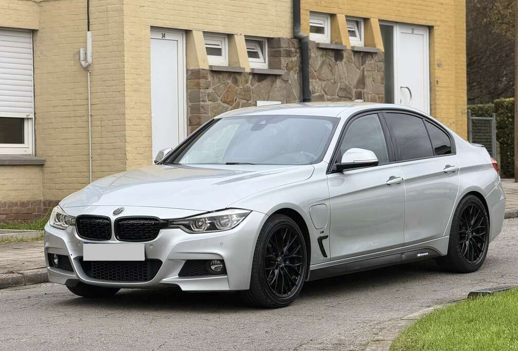 BMW BMW 330e iPerformance Plug-In Hybrid