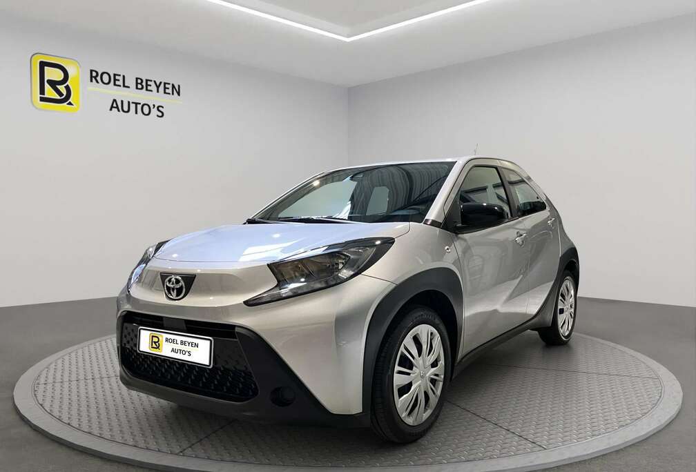 Toyota 1. EIG. CAMERA TOYOTA GARANTIE TOT 11/2033