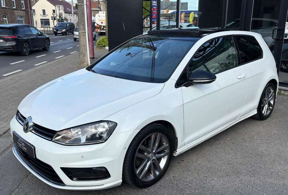 Volkswagen Golf 1.6 CR TDi Highline DSG