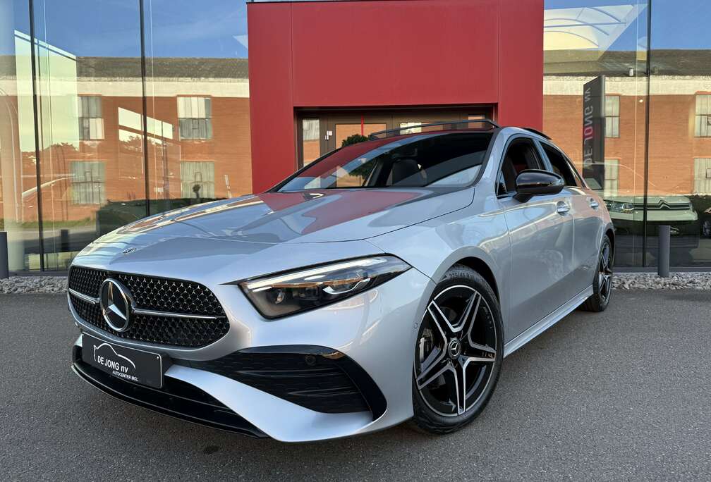 Mercedes-Benz AMG NIGHTPAKKET A180 Star Edition NIEUWE WAGEN