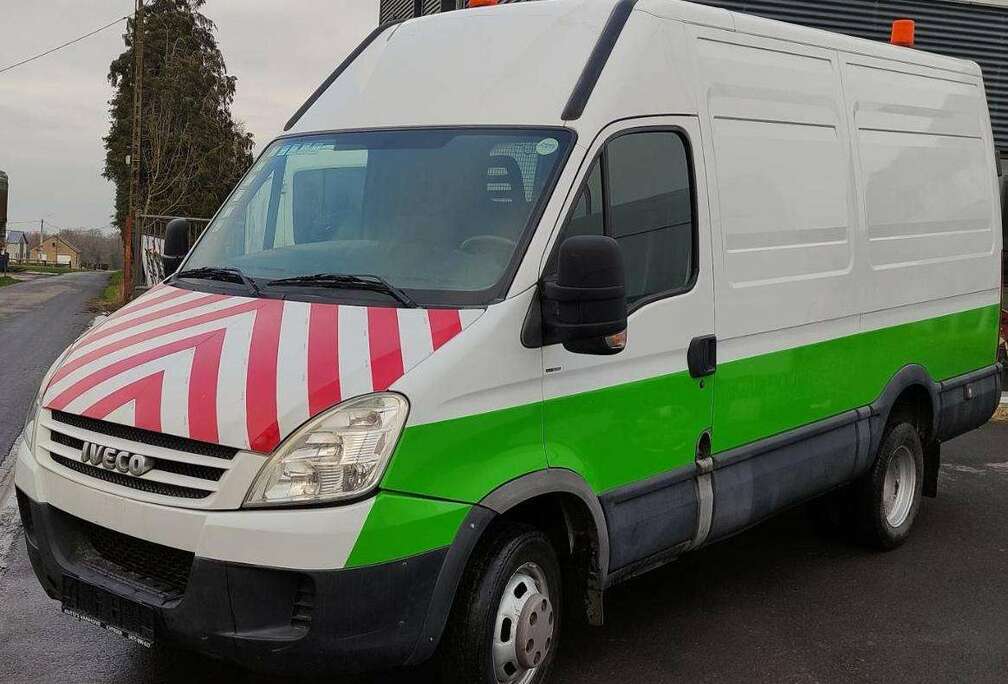 Iveco 50C15 3.0D - TREKHAAK - INRICHTING