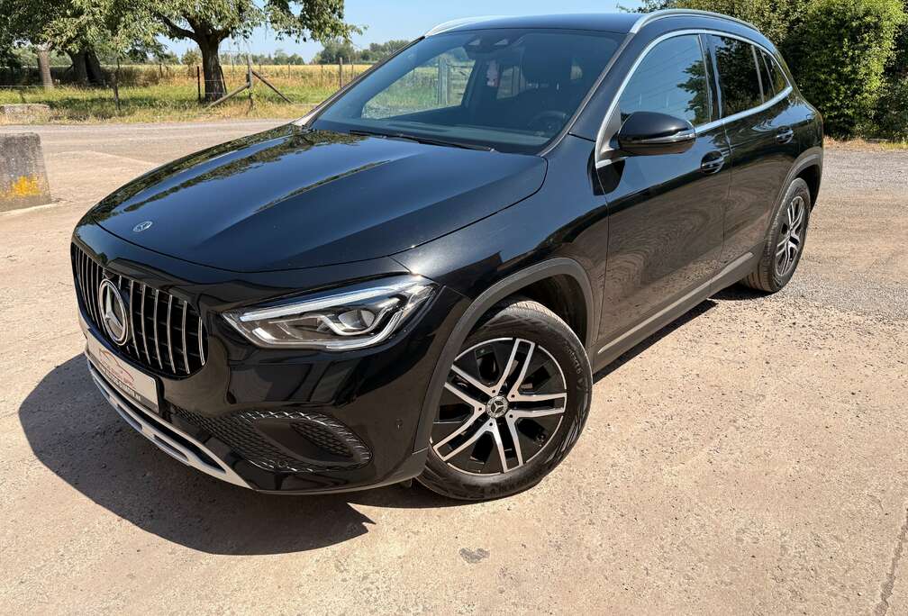Mercedes-Benz GLA 180 d