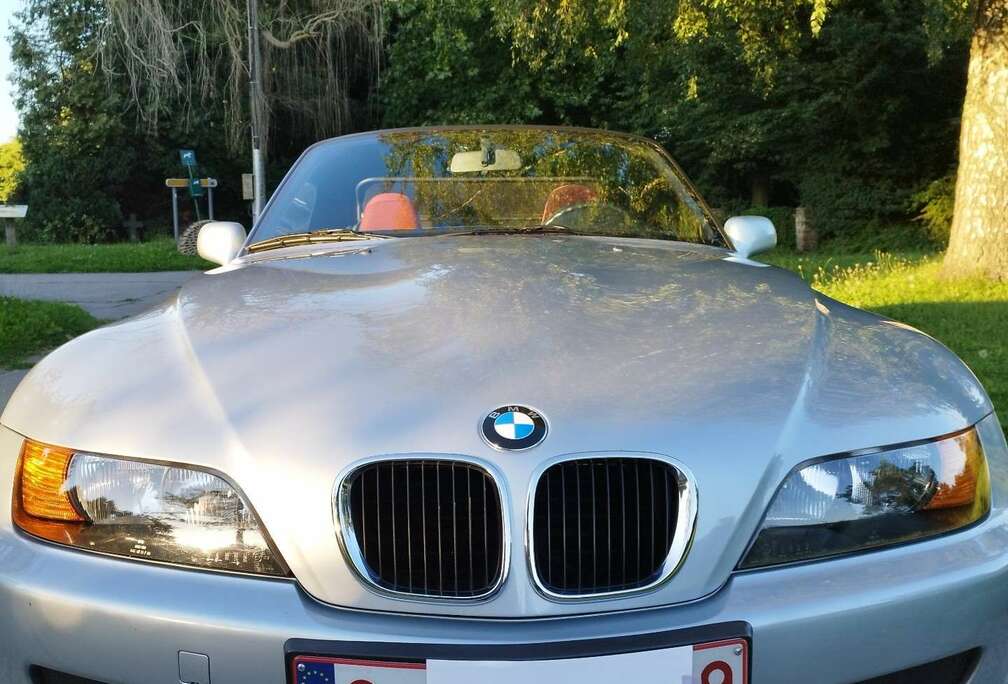 BMW 1.8i