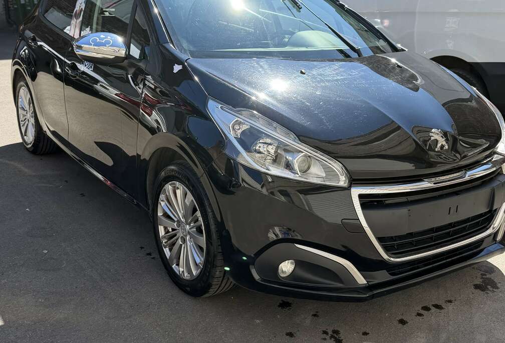 Peugeot 1.2i PureTech Style