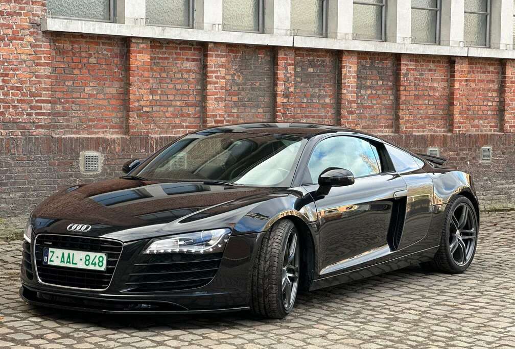 Audi R8 4.2 FSI quattro R tronic