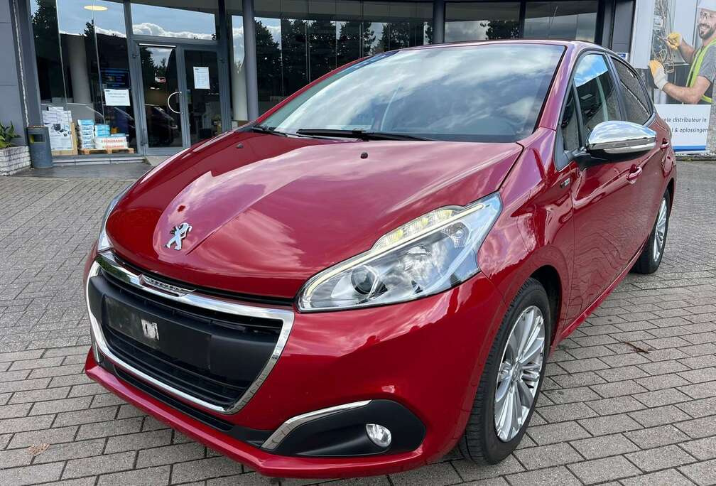 Peugeot 1.2i Style GARANTIE 12 MOIS/MAANDEN