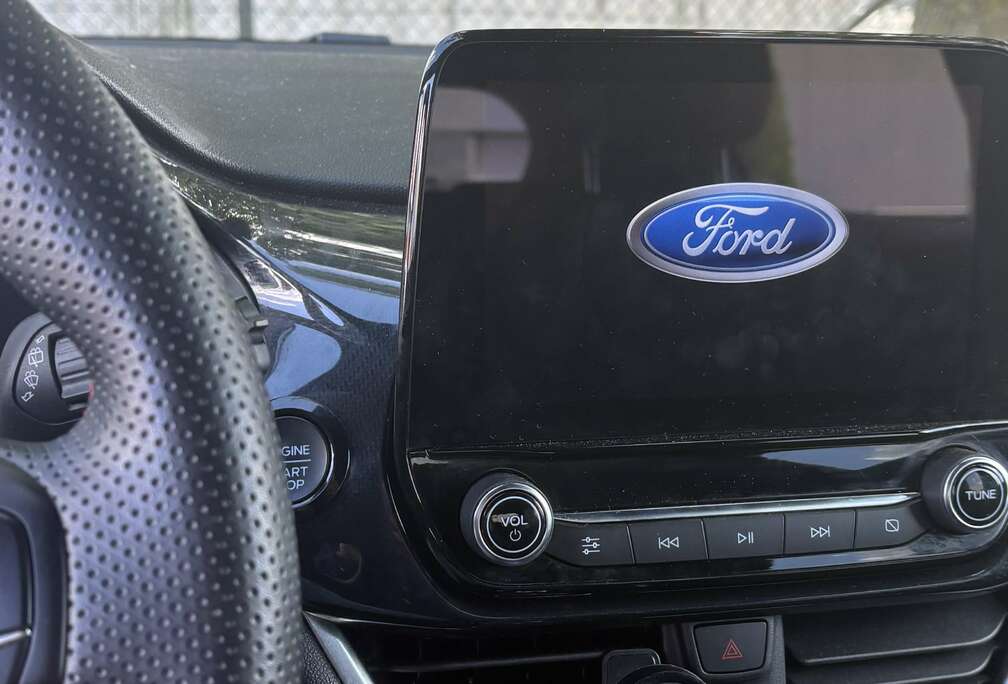 Ford 1.0 EcoBoost Hybrid ST-LINE X DESIGN