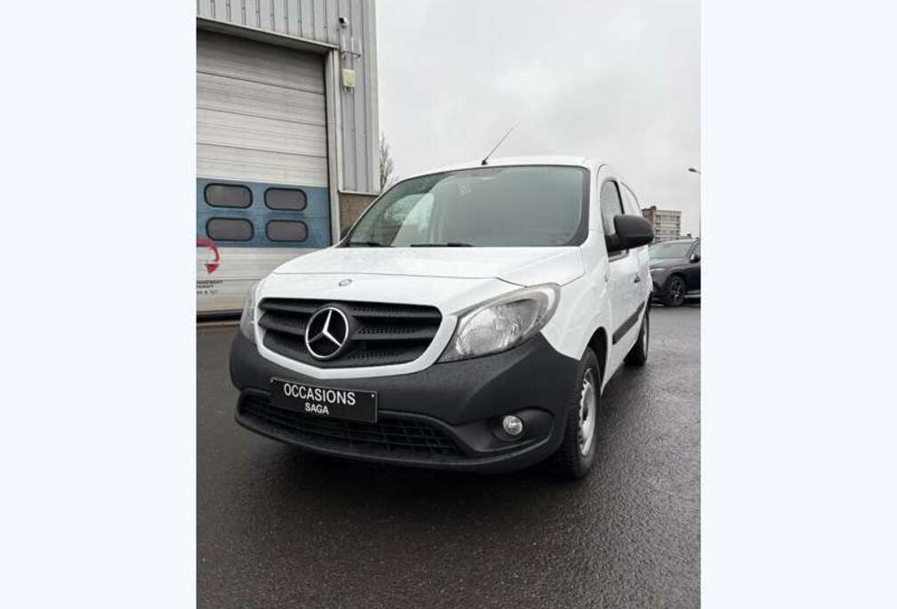 Mercedes-Benz Baureihe 415 VS10 109 CDI Fourgon Long