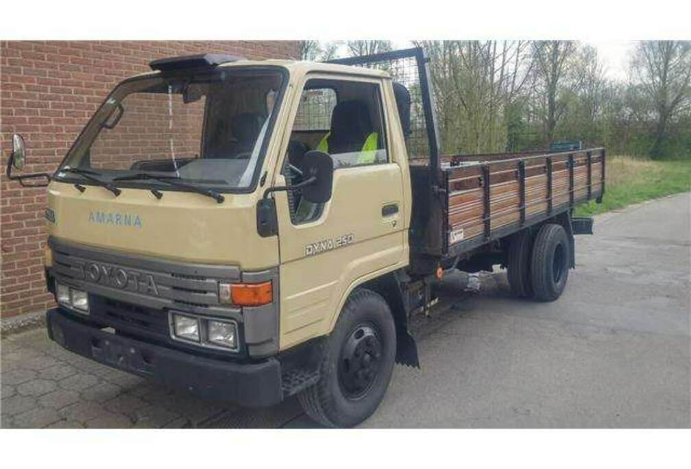 Toyota DYNA 250 - MOTEUR 11 B