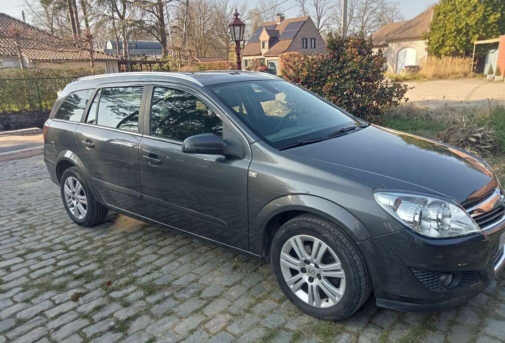 Opel Astra SW 1.4i