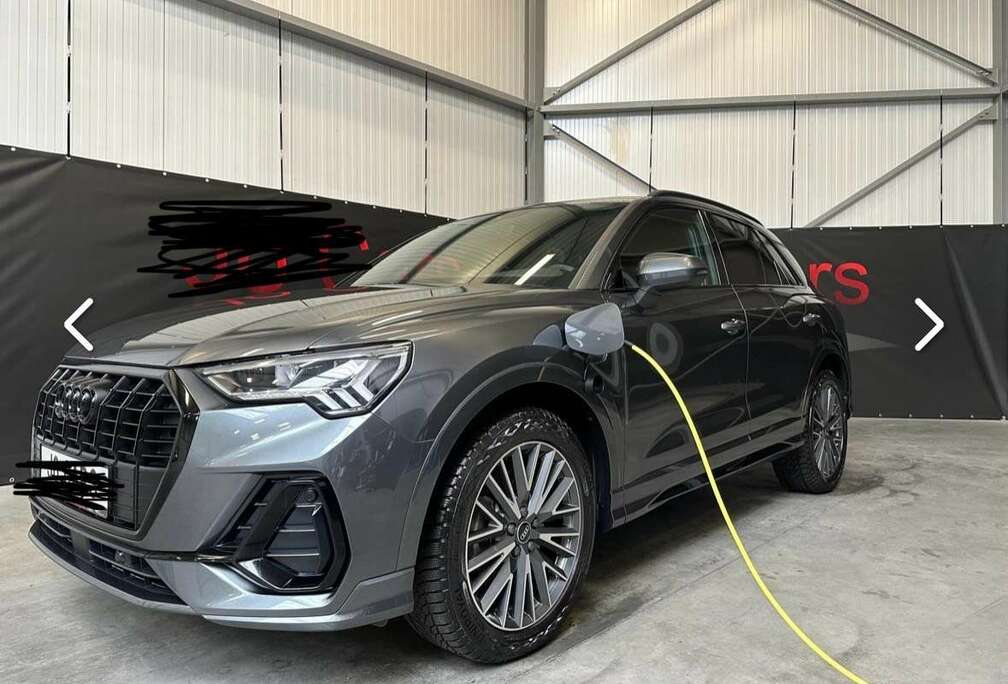 Audi 45 TFSIe Sportback S tronic line