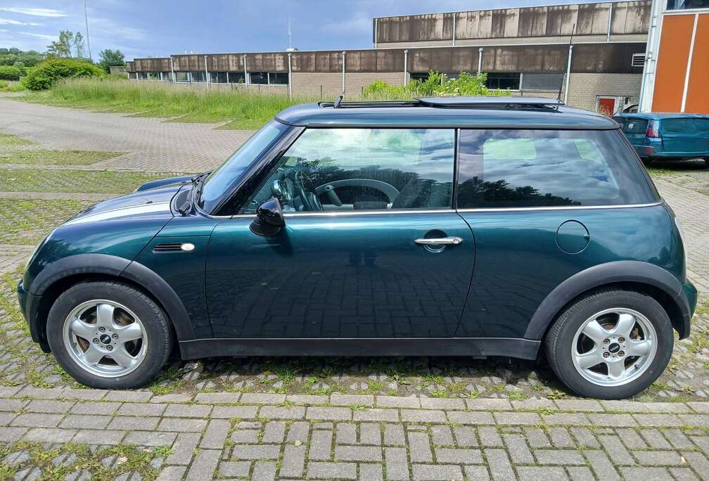 MINI Mini 1.6i 16v One