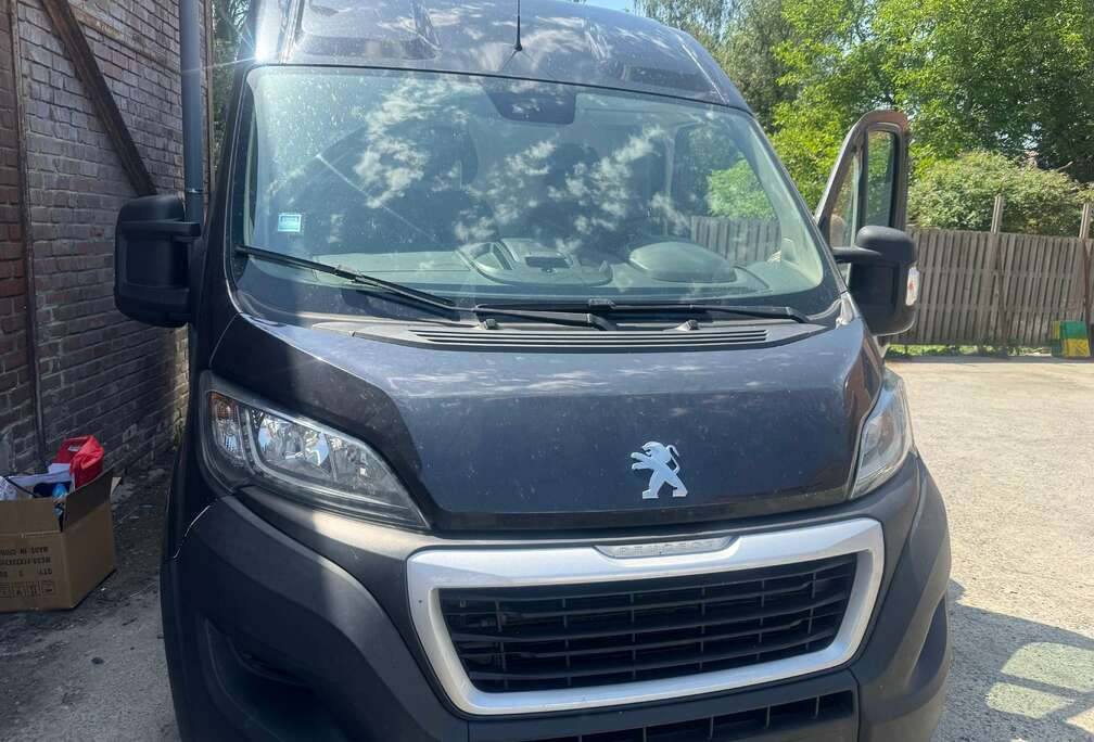 Peugeot 2.2 BlueHDi L2H2 Premium S/S