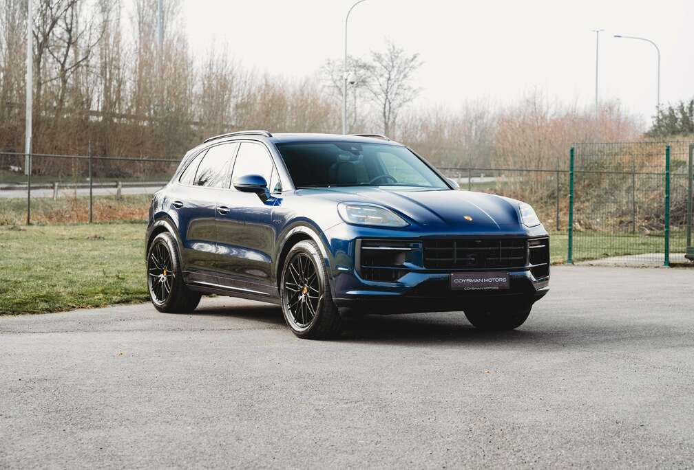 Porsche E-hybrid/SportDesign/Pano/Luchtv/Bose/Volleder/BTW/PPF front