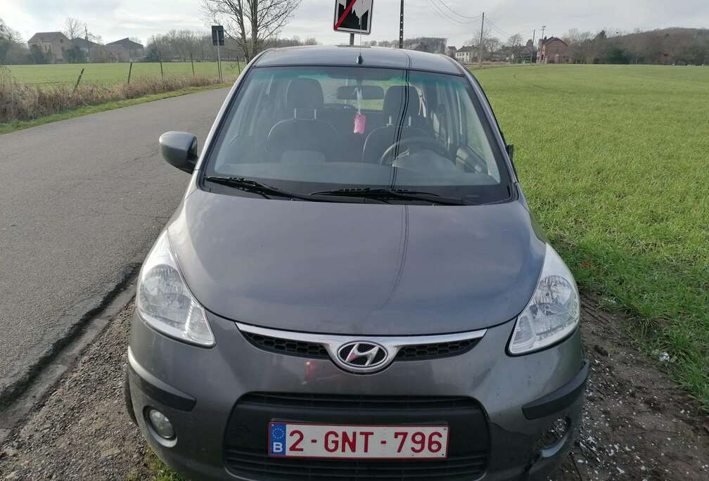 Hyundai 1.1 CRDi Lounge i-Blue