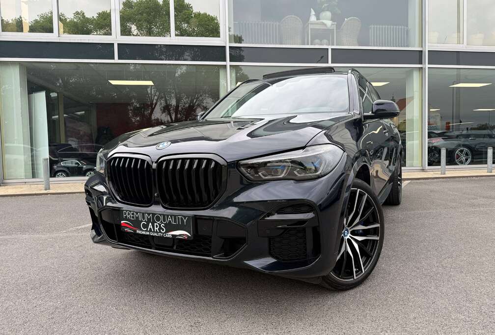 BMW PANO / CARPLAY / M SPORTPAKKET / 360° CAM /