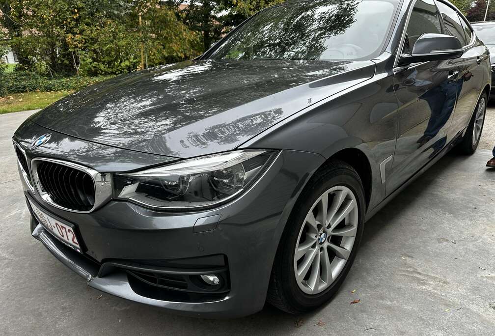 BMW GT 330iXdriveLEDER