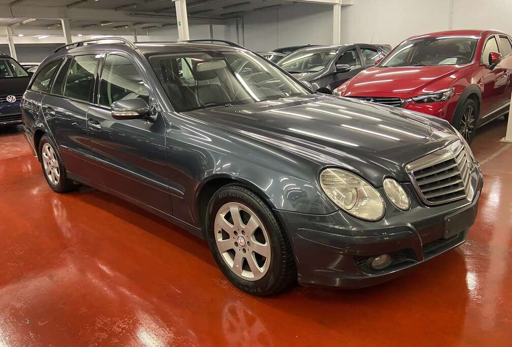 Mercedes-Benz CDI Elegance - 7 Places