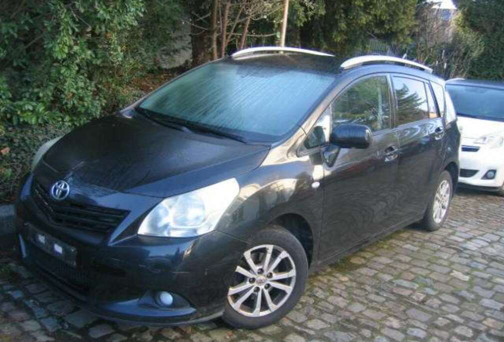 Toyota Verso 2.0 D-4D Executive III 7Pl. DPF