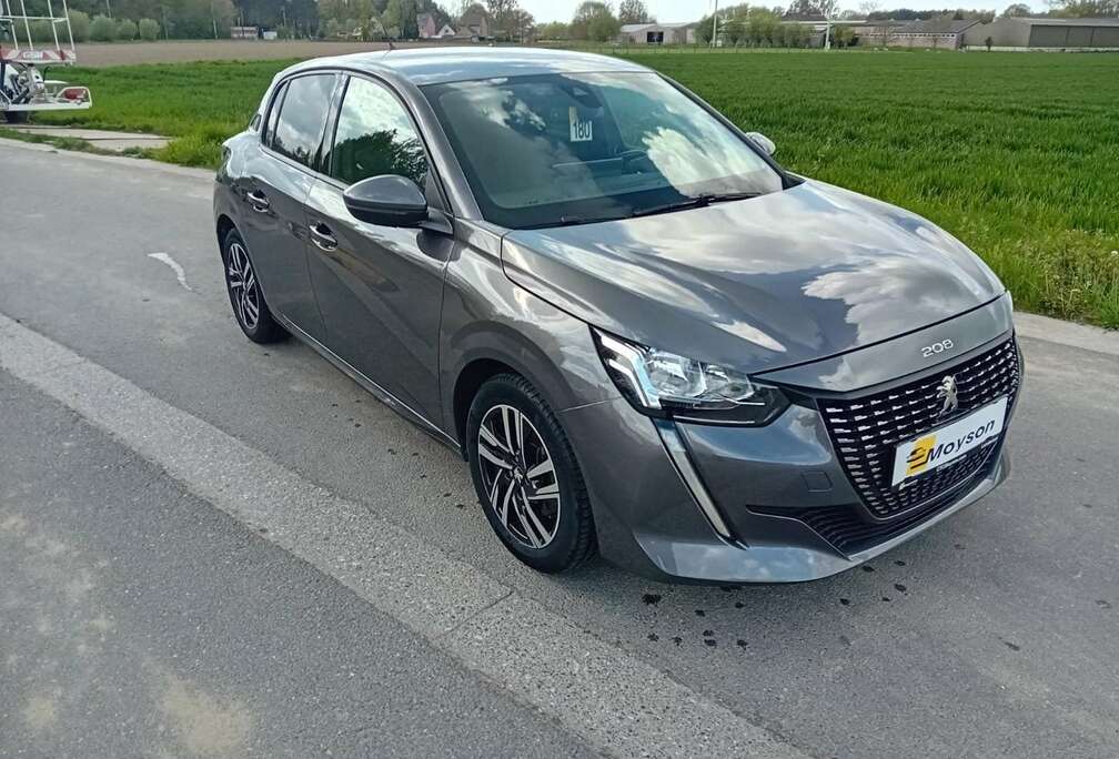 Peugeot 208 1.2i Allure - 1 jr garantie