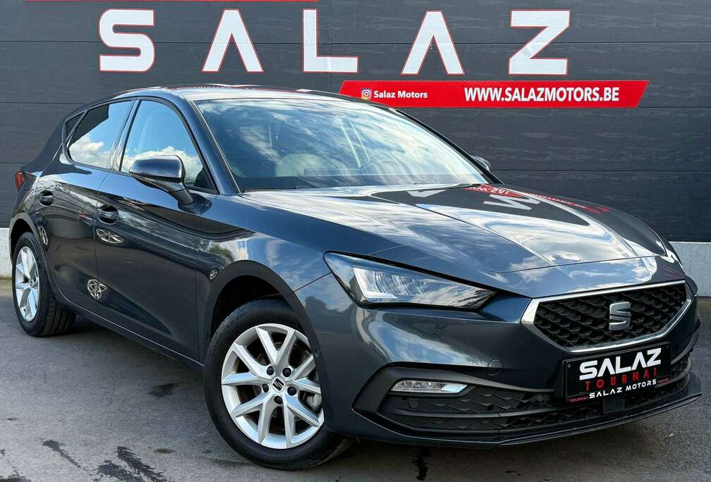 SEAT Leon 1.5 EcoTSI_CARPLAY_COCKPIT_NAVI_LED_JANTES