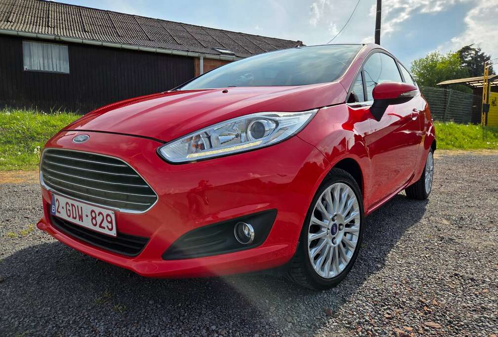 Ford Fiesta 1.0i RED EDITION