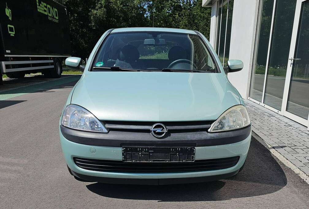 Opel 1.2i XE 16v Fun Easytronic (Fleet)