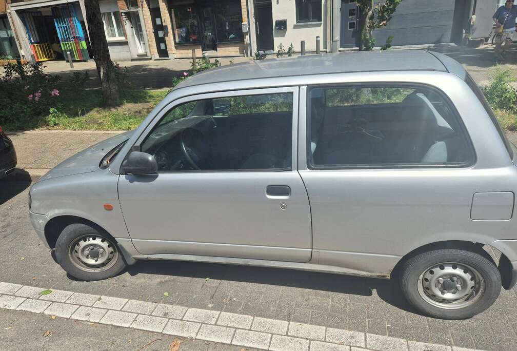 Daihatsu 1.0i 12v GL