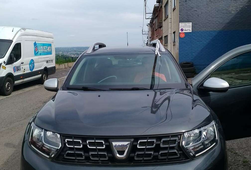 Dacia 1.5 dCi 4x2 gps écrans intégrée climatisation