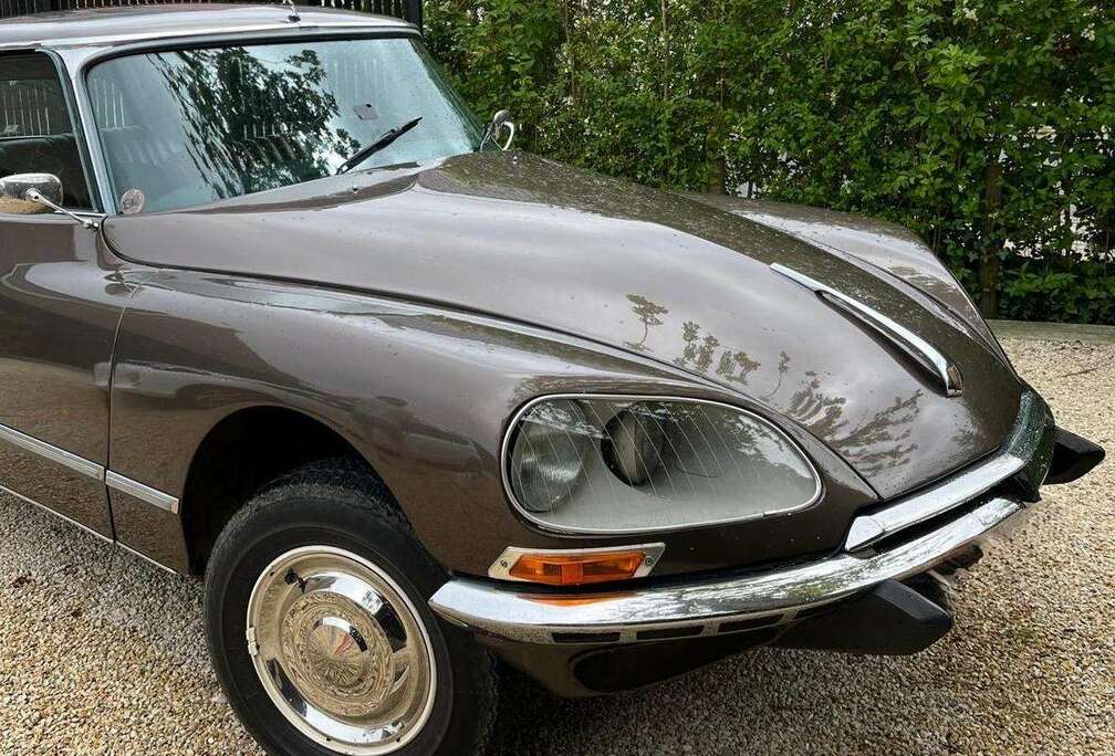 Citroen DS 23 manueel carburator